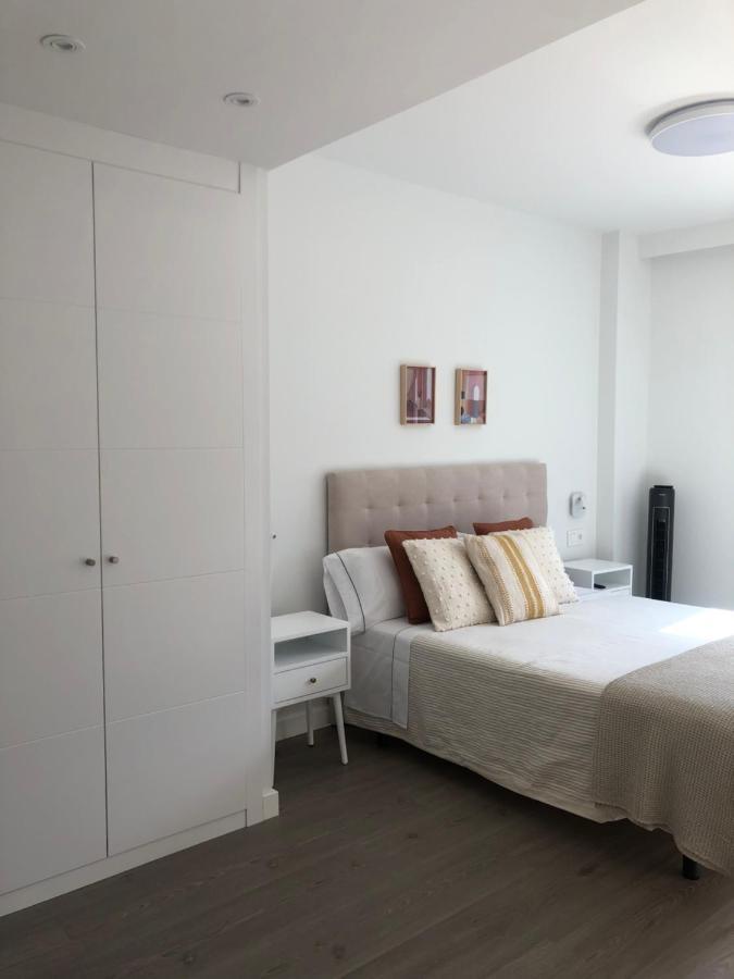 Habitacion Con Bano Privado Bilbao Bagian luar foto