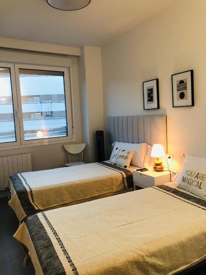 Habitacion Con Bano Privado Bilbao Bagian luar foto